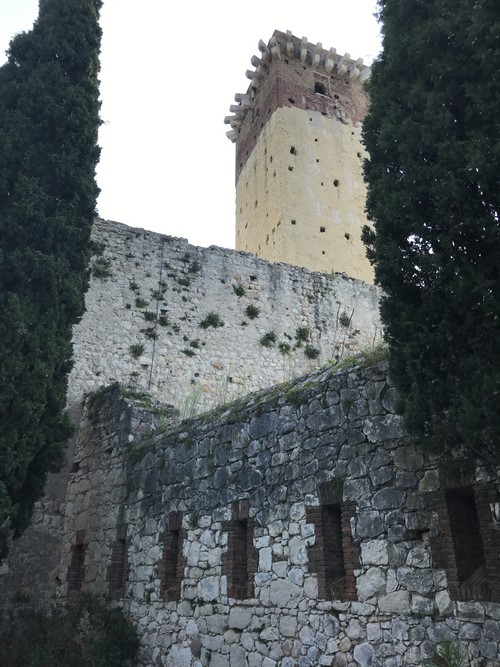 Castello di Montorio